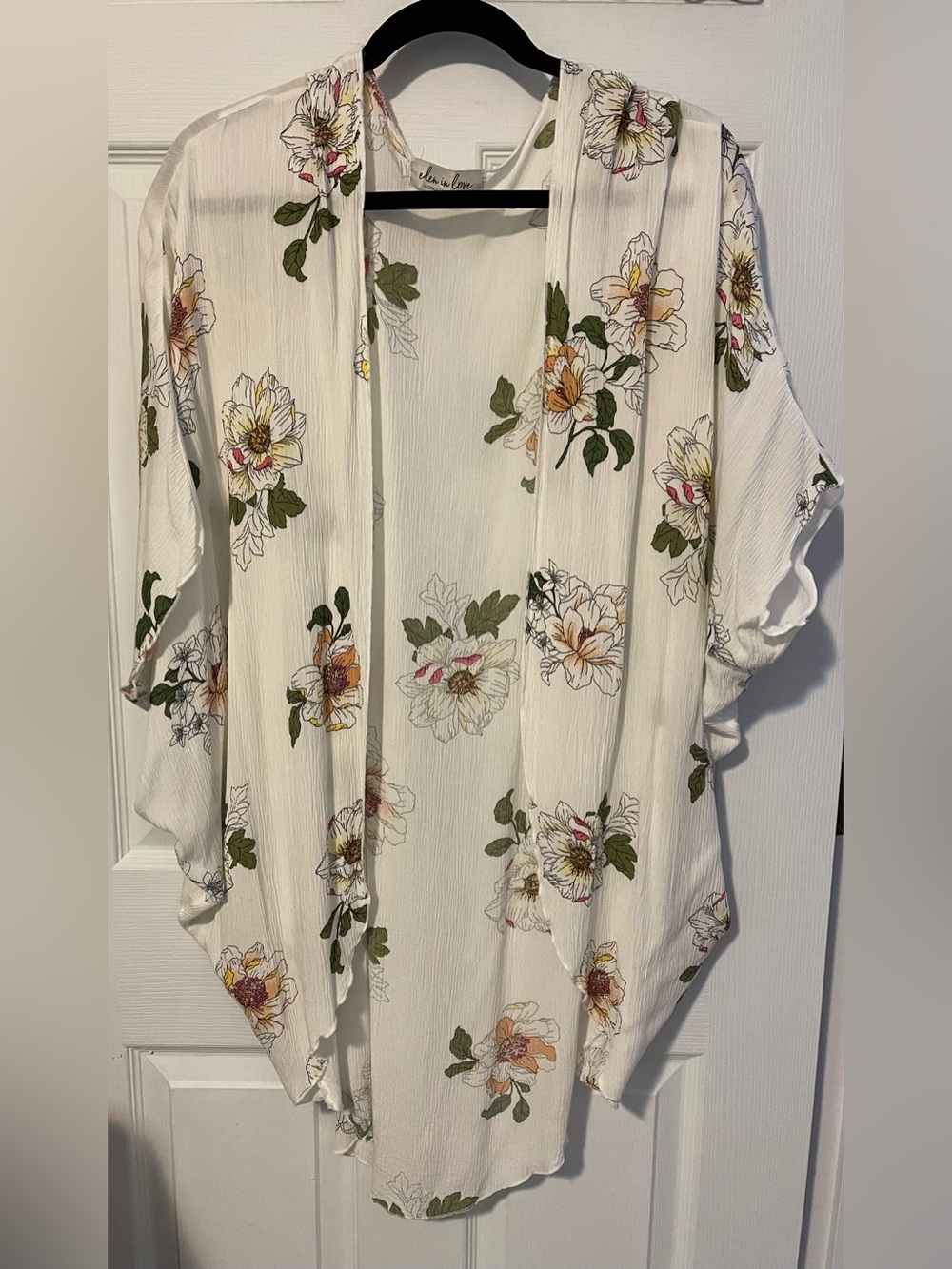 EDEN IN LOVE Genice Gauzy Floral Open Front Kimono Cottagecore M